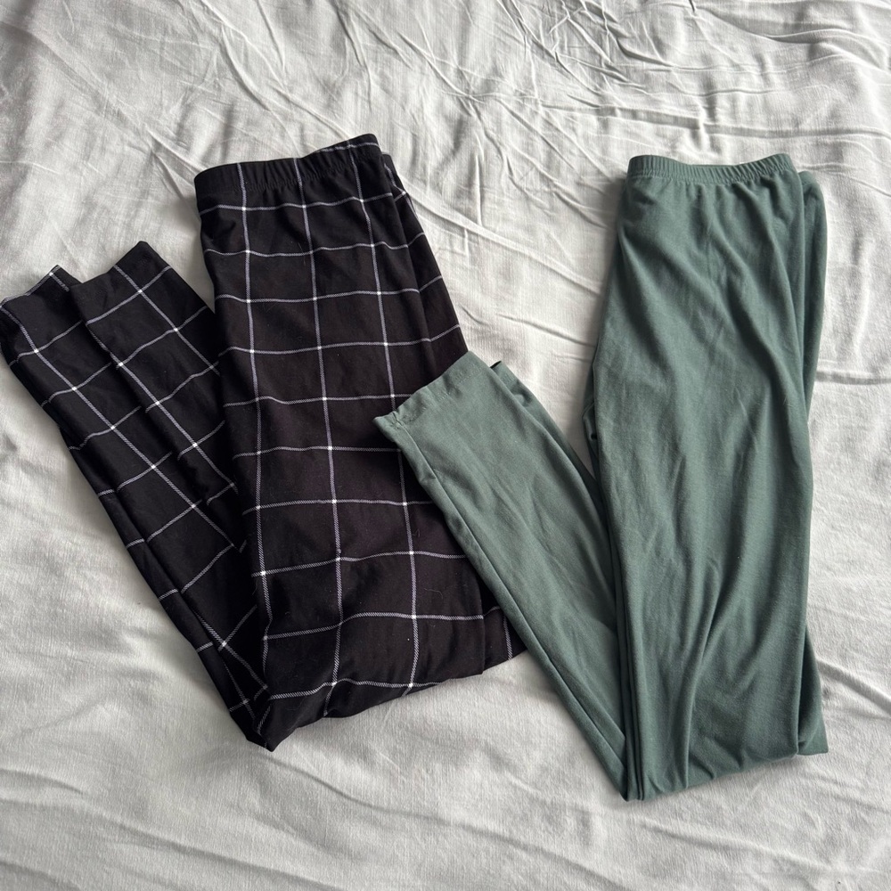Bundle of two leggings sage green leggings black and white windowpain leggings